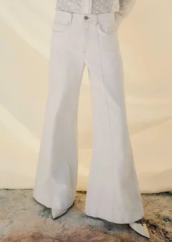 Online ME+EM Seam Front Wide-Leg Flare Jean White